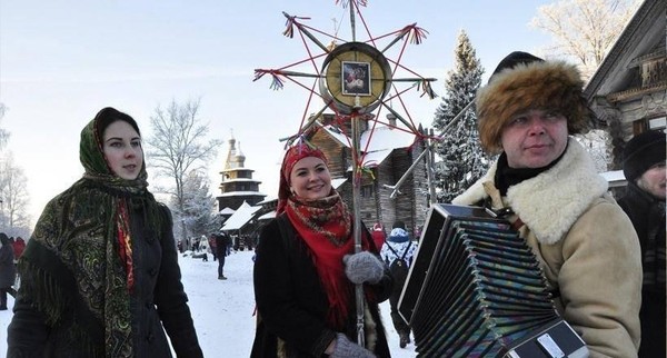 Программа «Святки в Витославлицах»