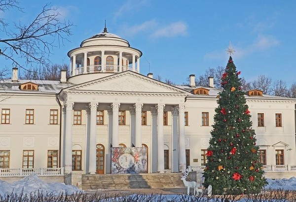 «Teenage party на Круглом лугу»