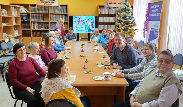 Любимое новогоднее меню голубого экрана