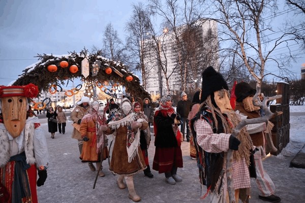 Святочные гуляния народного театра «Окрутники Мурманска»