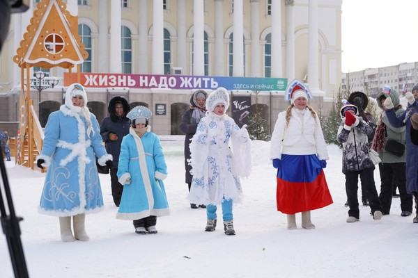 Развлекательная программа «Нарисуем волшебство»