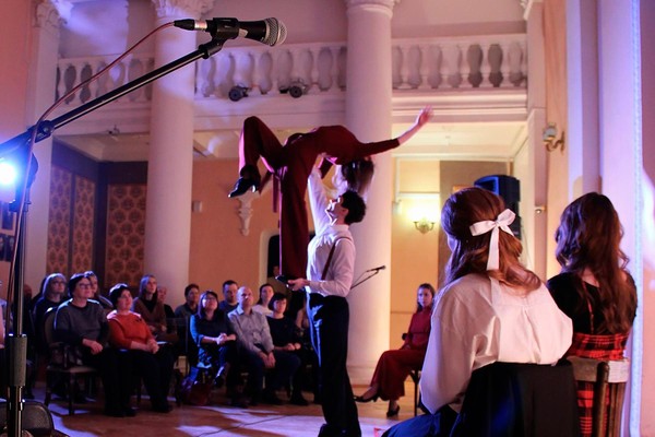 Спектакль-концерт «Театральный квартирник»