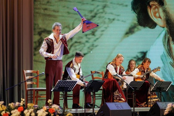 Концерт «Знакомый ваш Сергей Есенин»