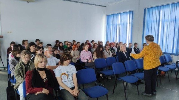 «Светла от берез Россия»