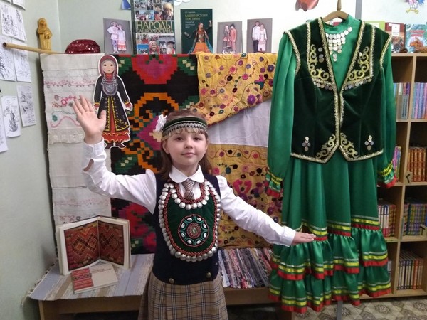«Край белых юрт заветный»