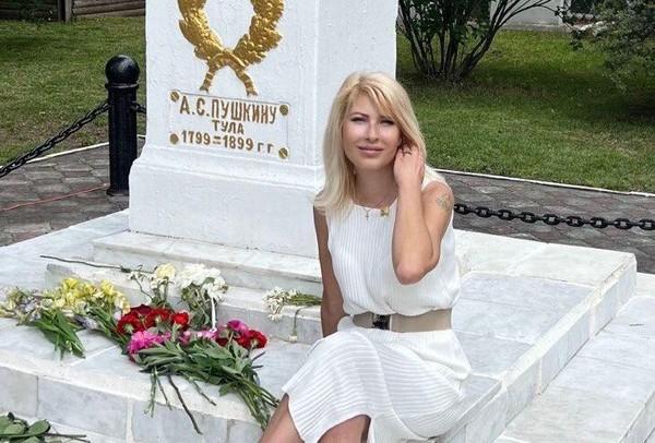Фестиваль «Сверчок»: лекция Ольги Леви «От первой строки до издательства»