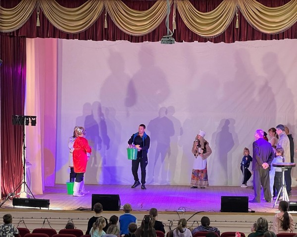 Развлекательная программа «Веселое время»