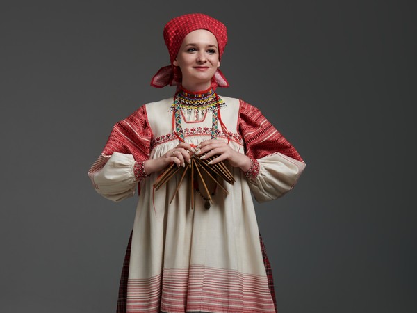 Виртуальная галерея народного костюма: «Одоевская молодка»