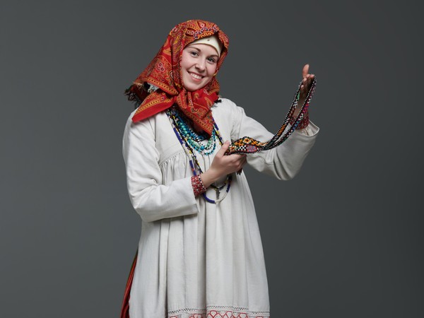 Виртуальная галерея народного костюма: «Одоевская девица-однодворка»