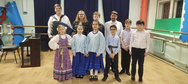 Торжественное посвящение в юные художники
