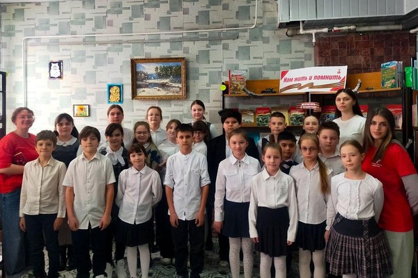 Историческая программа «Гордо реет Белогорья флаг»