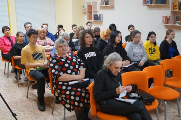 Лекция «Успешный оратор: секреты, приемы, технологии»