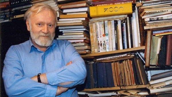 Выставка «Книжная галактика Кира Булычева»