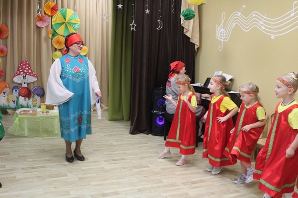 Литературная программа «Я слово доброе хлебу скажу»