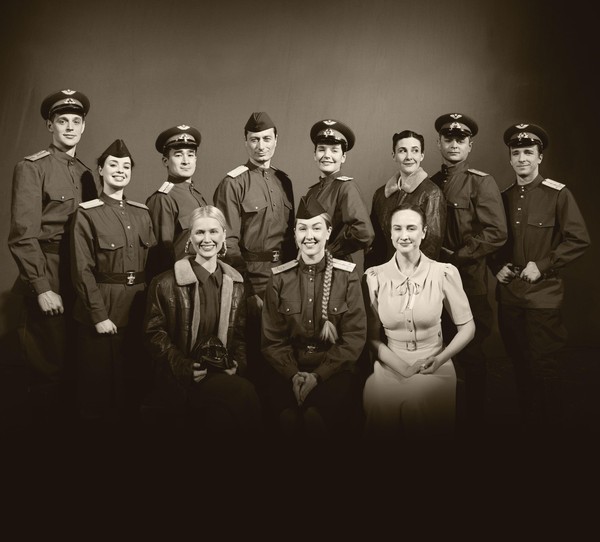 Спектакль «На земле и в небе – ас!»