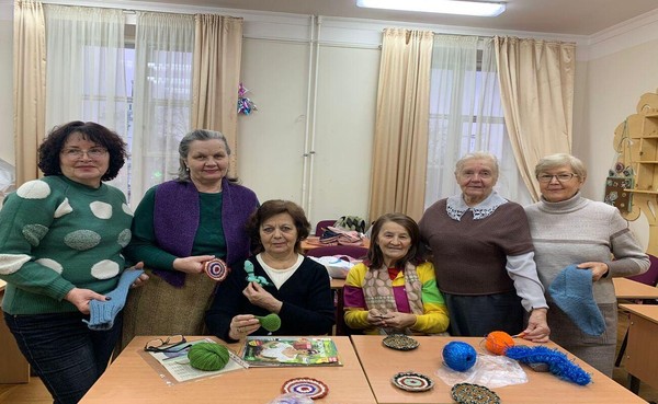 Клуб любителей рукоделия для пенсионеров