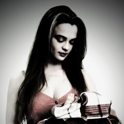 Девочка из соседнего дома