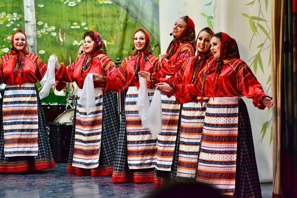 Концертная программа «Воспевая родные края»