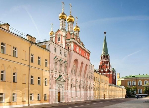 Лекция «Дворцы и палаты Кремля XVI–-XVII веках: Теремной, Потешный и Патриарший»