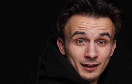 Евгений Серов