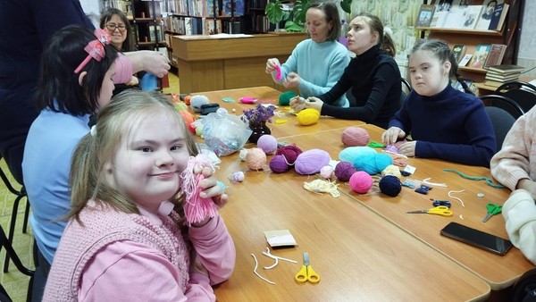 Творческая мастерская «Мы вместе создаём чудо!» в рамках клуба «КАМОД»