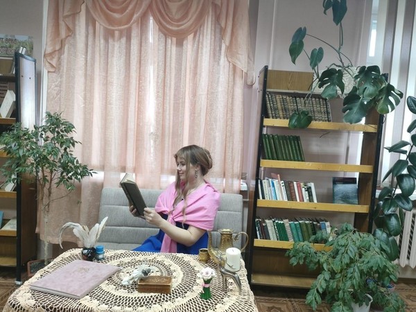 Поэтический час «Закружилась листва золотая»