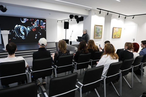 Просмотр фильма «Сынки» режиссера Натальи Алексенцевой