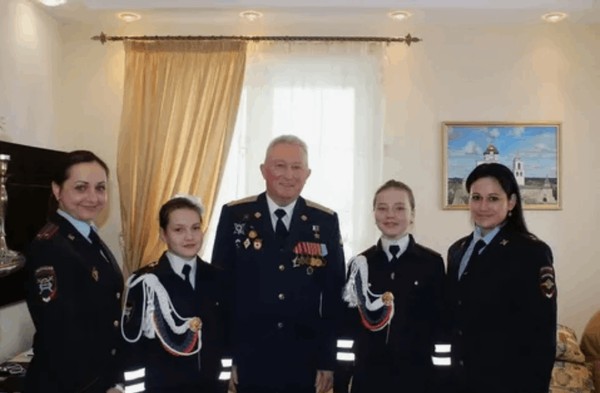 Тематическая беседа «Герой России В. Н. Колыбабинский»