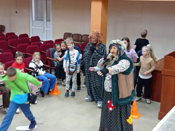 Театрализованное представление «Осенний переполох»