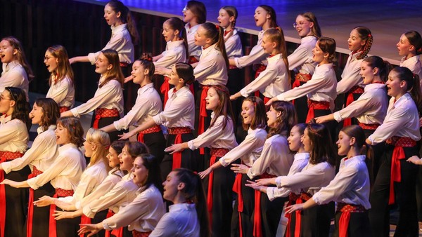 Концерт «Адиемус» Карла Дженкинса»