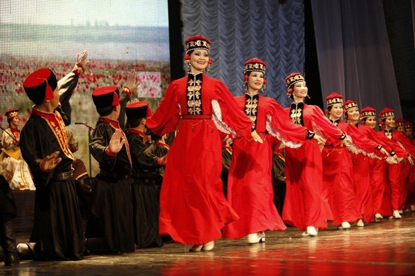 Концерт «Золотой фонд калмыцкого танца»