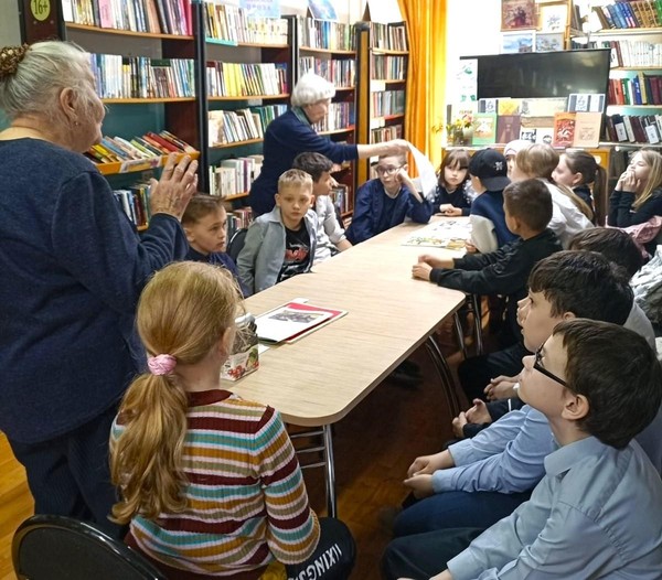 Творческий час «Это наши лапушки – дедушки и бабушки»
