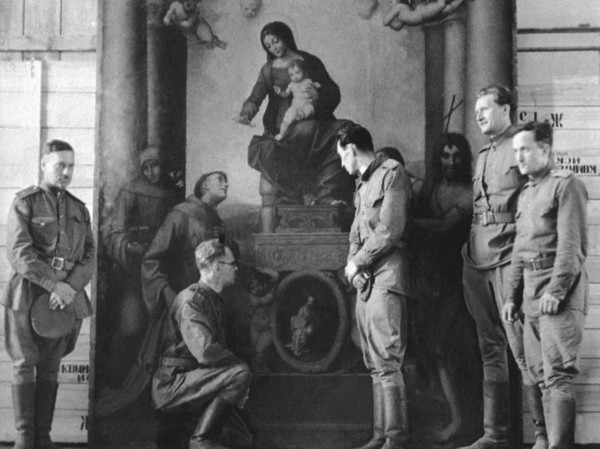 Тематическая беседа «Спасая шедевры культуры. Спасение Дрезденской галереи»