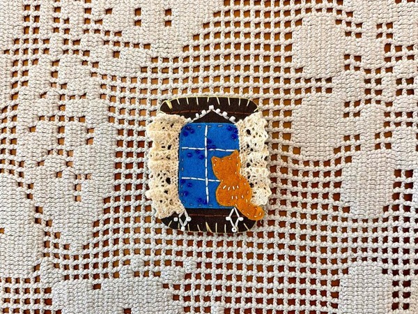 Мастер-класс «Брошка-окошко»