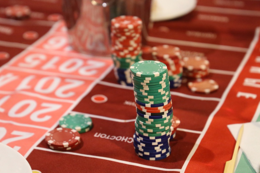 Интересные российские вина от малых авторских виноделен в формате Винного Казино