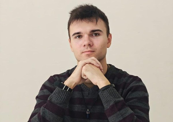 Презентация книги Михаила Носова «Деревья уходят в небо»