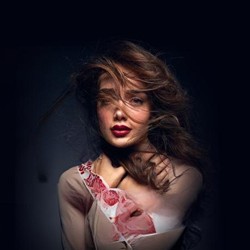 Анна Егоян