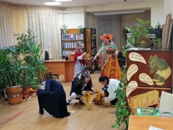 Литературный праздник «На золотых просторах»