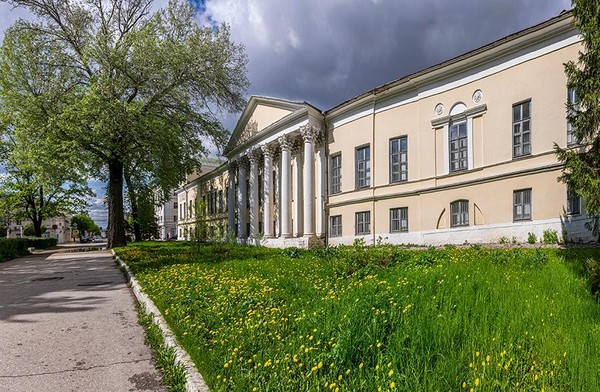 Экскурсия «Уголок губернской Рязани. Здание Художественного музея: история и современность»