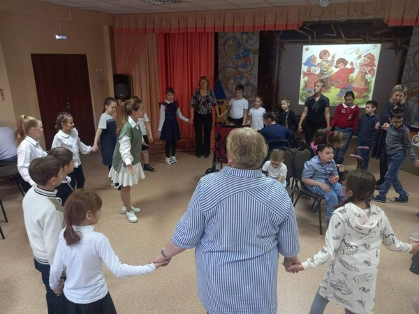 Тематическое занятие «День бабушек и дедушек»