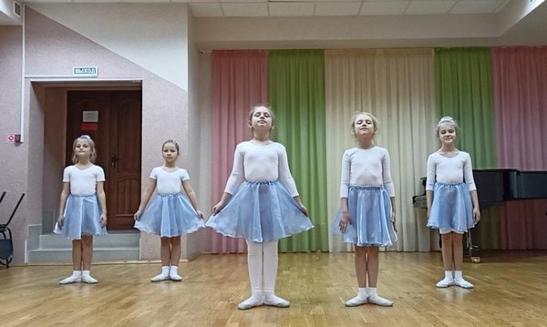 Классный час «Самая лучшая мама на свете»