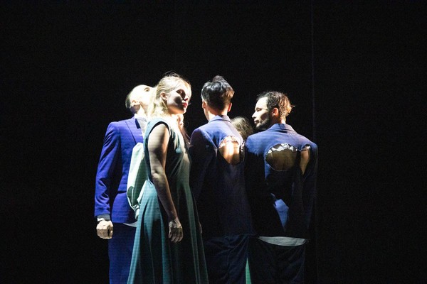 Спектакль «Однажды рыба встала и пошла»