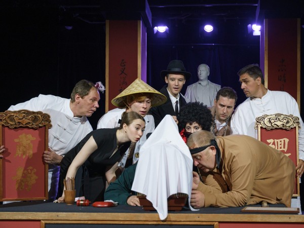 Спектакль «Птичники»