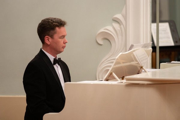 Абонемент «Солисты филармонии»