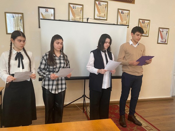 Поэтические чтения «В мире Есенина» к 130 –летию со дня рождения поэта