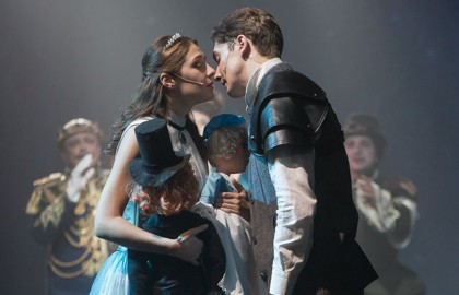 Виктор Есин