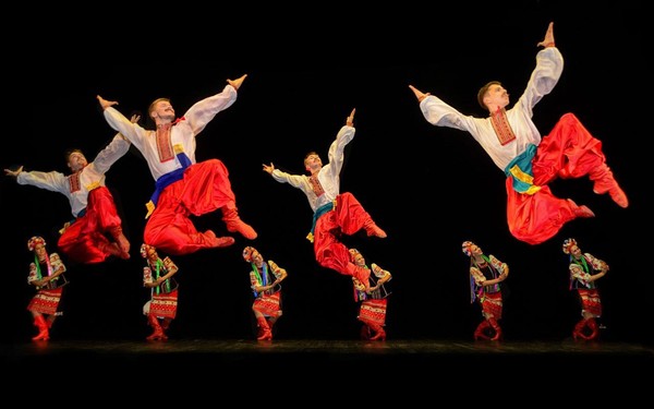 Юбилейный концерт Государственного театра танца «Казаки России»