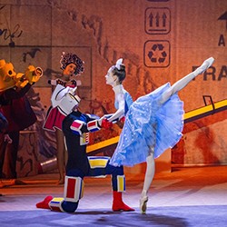 VIII БДФ «Петрушка» (Екатеринбургский детский театр балета «Щелкунчик»)