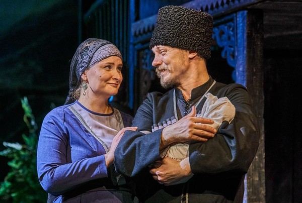 Спектакль «Мачеха Саманишвили»