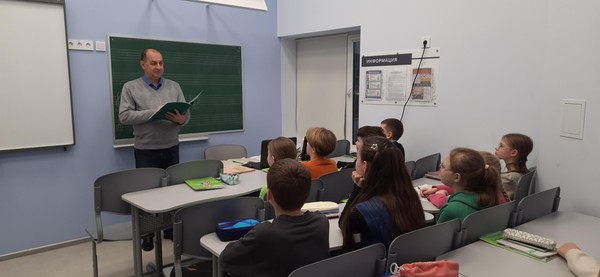 Лекция «Могучий певец с тихим голосом»